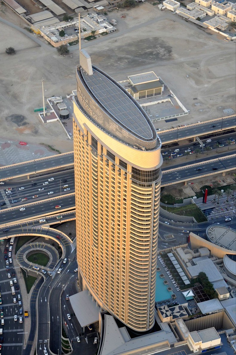 迪拜阿玛尼酒店设计1