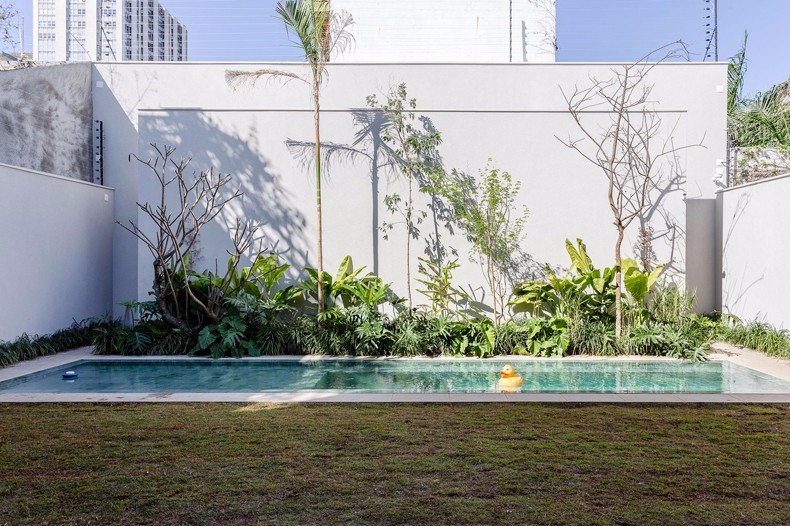 贴近自然：巴西圣保罗住宅设计7.jpg