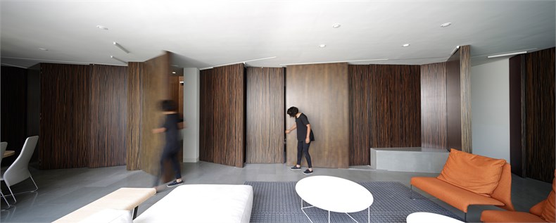 AGI_WALL_HOUSE_KUWAIT_081015_0102.jpg