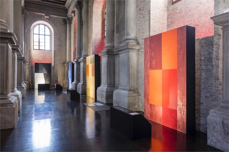 Marco Piva威尼斯双年展之「设计的复合性：材料、色彩、结构」展览-09