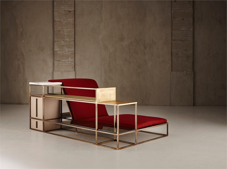 MOJ18_Federico Peri_LIVING IN A CHAIR_©StudioRocci.jpg