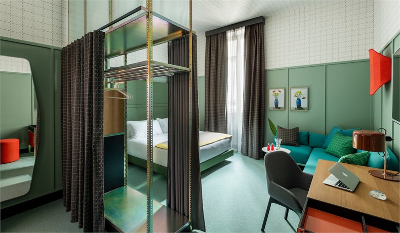hotel-room-mate-giulia-milano-by-patricia-urquiola-1.jpg