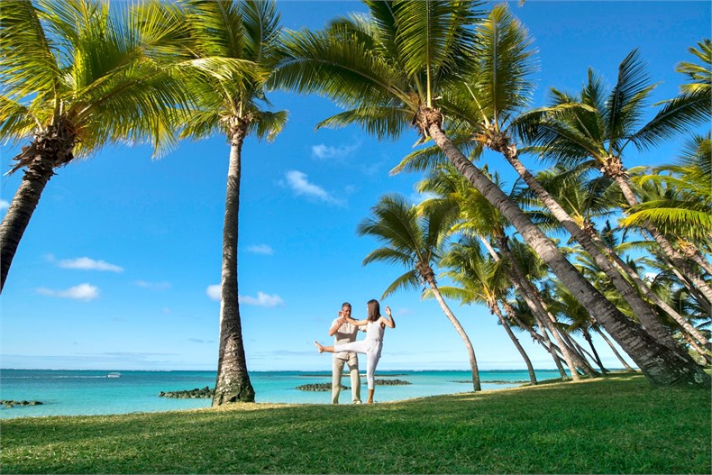 36 OneAndOnly_LeSaintGeran_Wellness_Fitness_Yoga_HR.jpg