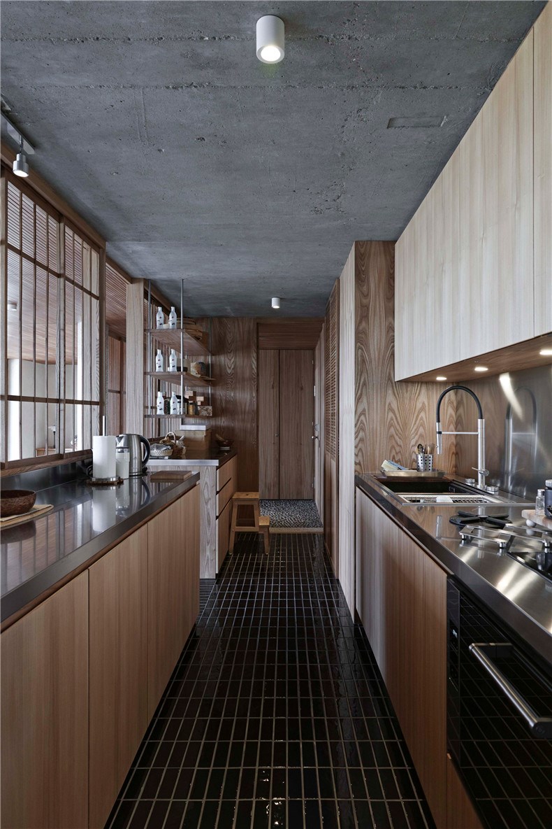 shakespeare-apartment-barbican-interiors-takero-shimazaki_dezeen_2364_col_14.jpg