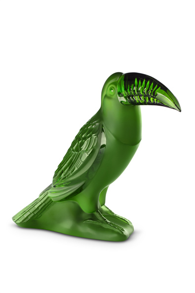 10759000 - Sculpture Toucan vert amazone_ombre_HD.jpg