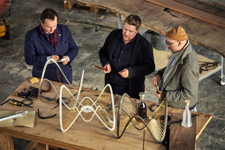Large-The Dalmore Luminary No.3 Gregg Glass, Ben Dobbin and John Galvin [workshop].jpg