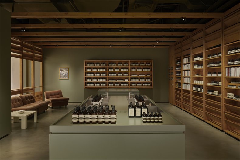 Aesop Shenzhen PA MALL.jpg