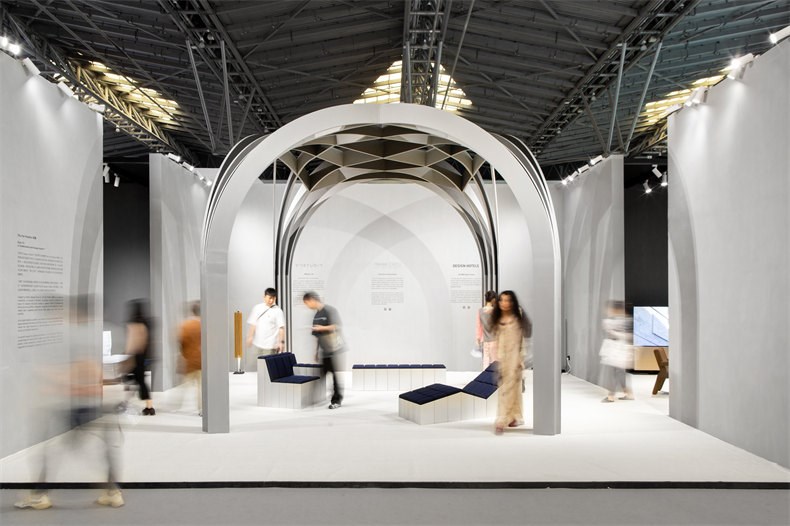 艺术装置《The Far Pavilion 间奏》.jpg