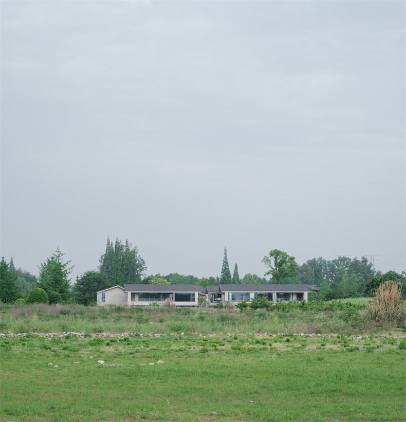 004.jpg