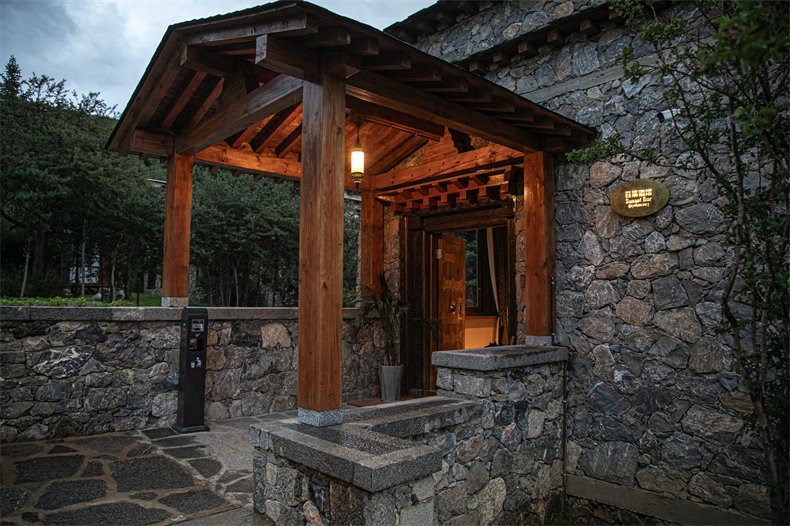 4 入口，entrance©扎西培楚 -min.jpg