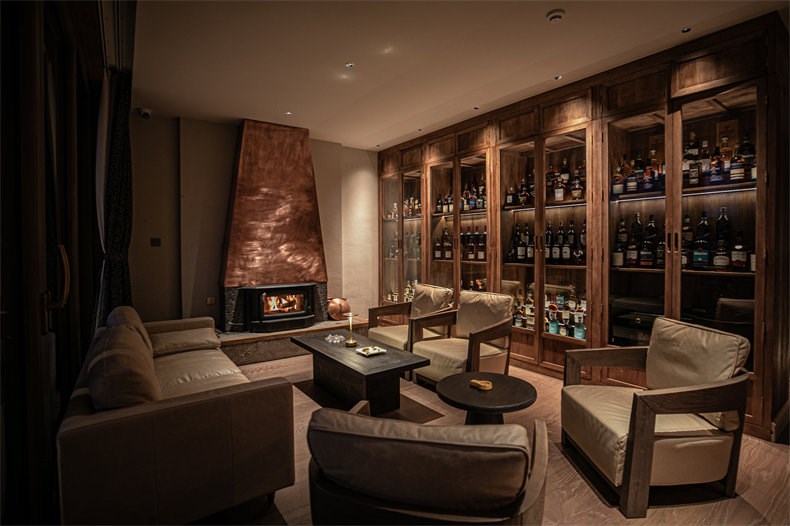 11 酒吧空间，Bar area©扎西培楚-min.jpg