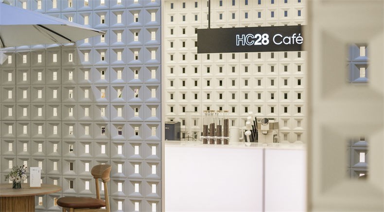 HC28 Cafe.jpg